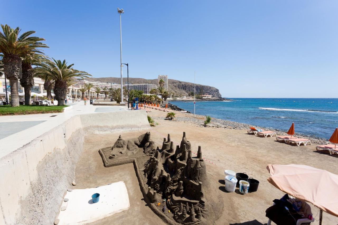Black And White Apartment Free Wifi Los Cristianos  Εξωτερικό φωτογραφία